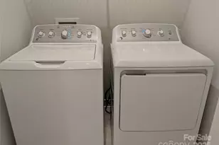 3051 Salix Bend Dr, Charlotte, NC 28205 - Photo 21