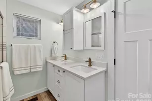 21200 Rio Oro Dr, Cornelius, NC 28031 - Photo 17