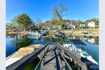 21200 Rio Oro Drive, Cornelius, NC 28031 - Photo 3