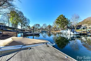 21200 Rio Oro Dr, Cornelius, NC 28031 - Photo 37