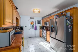 8830 Shepherd Ct, Connelly Springs, NC 28612 - Photo 15