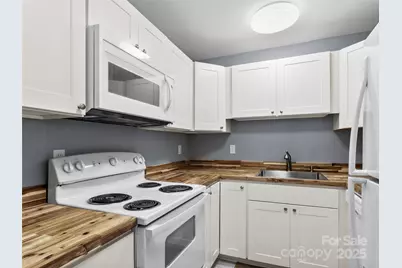 531 Courtwood Lane #2, Hendersonville, NC 28739 - Photo 7