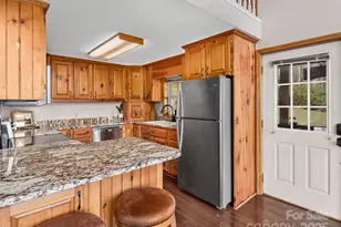 575 Twin Brook Dr, Waynesville, NC 28785 - Photo 13