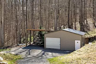 575 Twin Brook Dr, Waynesville, NC 28785 - Photo 5
