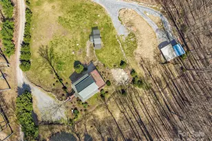 575 Twin Brook Dr, Waynesville, NC 28785 - Photo 37