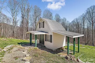 575 Twin Brook Dr, Waynesville, NC 28785 - Photo 5