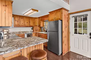 575 Twin Brook Dr, Waynesville, NC 28785 - Photo 11