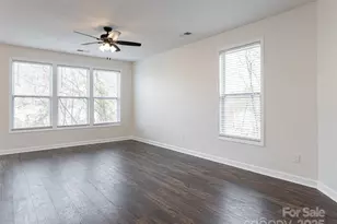 610 Santa Clara Dr, Asheville, NC 28806 - Photo 7