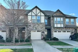 5733 Lachlan Hill Ln, Charlotte, NC 28278 - Photo 1