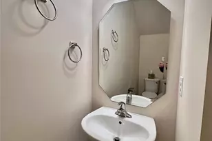 5733 Lachlan Hill Ln, Charlotte, NC 28278 - Photo 13