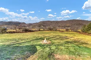 3760 Pisgah Dr, Canton, NC 28716 - Photo 31