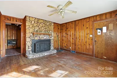 4928 Twin Drive, Charlotte, NC 28269 - Photo 5