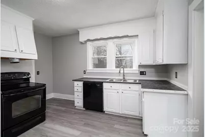 2645 Kool Park Road NE, Hickory, NC 28601 - Photo 13