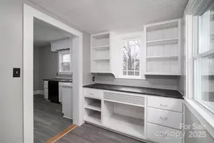 2645 Kool Park Rd NE, Hickory, NC 28601 - Photo 15