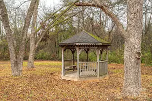 2645 Kool Park Rd NE, Hickory, NC 28601 - Photo 35