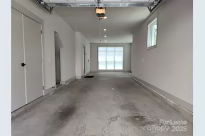 1037 Wesley Terrace Avenue, Charlotte, NC 28208 - Photo 13