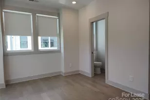 1037 Wesley Terrace Ave, Charlotte, NC 28208 - Photo 11