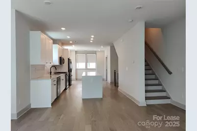 1037 Wesley Terrace Avenue, Charlotte, NC 28208 - Photo 3