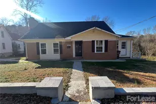 731 W Main Street Ext, Lincolnton, NC 28092 - Photo 1