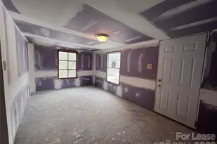 731 W Main Street Ext, Lincolnton, NC 28092 - Photo 17