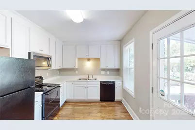 2131 Kirkwood Avenue #8, Charlotte, NC 28203 - Photo 5