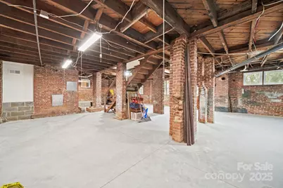 202 S Oak Street, Statesville, NC 28677 - Photo 29