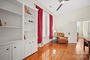 202 S Oak St, Statesville, NC 28677 - Photo 19