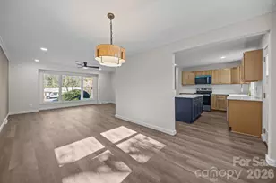 5324 Cheval Pl, Charlotte, NC 28205 - Photo 5