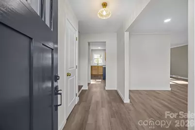 5324 Cheval Place, Charlotte, NC 28205 - Photo 5