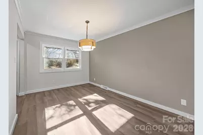 5324 Cheval Place, Charlotte, NC 28205 - Photo 11