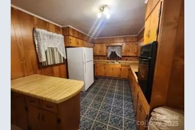 866 Oak Street, Troy, NC 27371 - Photo 3