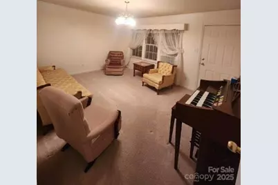 866 Oak Street, Troy, NC 27371 - Photo 7