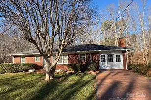 866 Oak St, Troy, NC 27371 - Photo 1