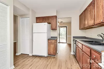 8022 Princess Ann Drive, Charlotte, NC 28212 - Photo 11