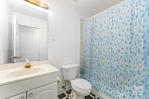 5915 Sullins Rd, Charlotte, NC 28214 - Photo 9