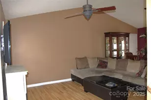 711 Braemore Ct NW, Conover, NC 28613 - Photo 13