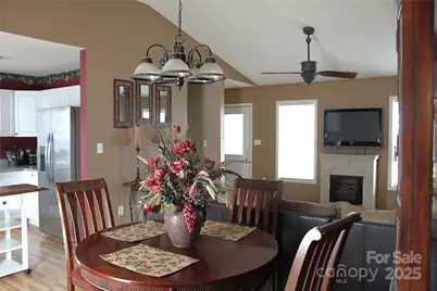 711 Braemore Court NW, Conover, NC 28613 - Photo 11