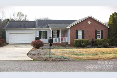 711 Braemore Court NW, Conover, NC 28613 - Photo 1