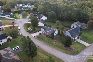 711 Braemore Ct NW, Conover, NC 28613 - Photo 23