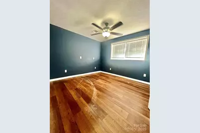 1182 Village Circle, Hickory, NC 28602 - Photo 19