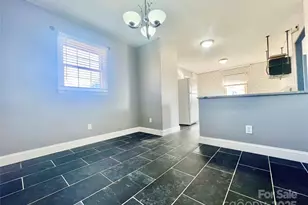 1182 Village Cir, Hickory, NC 28602 - Photo 7