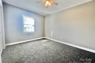 1182 Village Cir, Hickory, NC 28602 - Photo 5