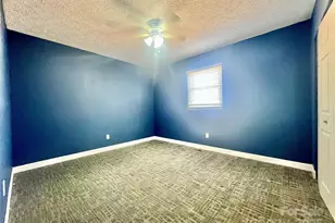 1182 Village Cir, Hickory, NC 28602 - Photo 11