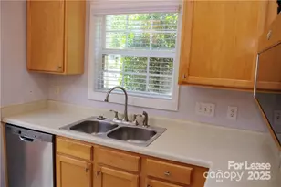 917 Shearer St, Davidson, NC 28036 - Photo 13