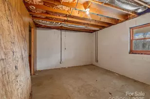 1020 Blanton St, Columbus, NC 28722 - Photo 27