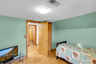 1254 Pisgah Dr, Canton, NC 28716 - Photo 27