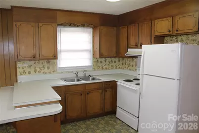 1156 Oak Forest Drive, Morganton, NC 28655 - Photo 3