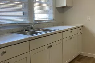 654 Wilson St, Kannapolis, NC 28083 - Photo 11