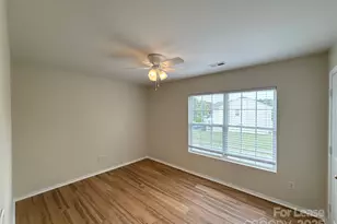 9402 Darwick St, Charlotte, NC 28216 - Photo 13