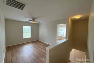 9402 Darwick St, Charlotte, NC 28216 - Photo 9